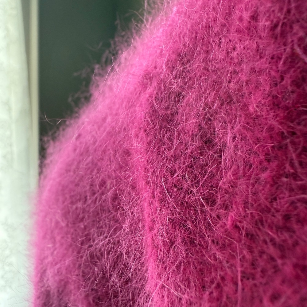 Vintage Angora Blend Sweater Beaded Floral Fuchsia Fuzzy 80s M Grandmacore - Picture 9 of 16
